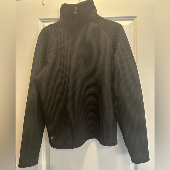 Lululemon Waffle-knit Funnel-neck Long-sleeve shirt. Black. Size 10 - Picture 3 of 6